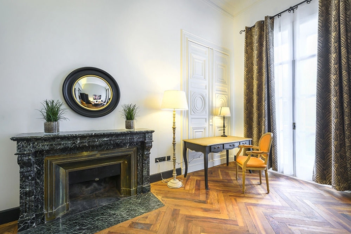 Imagen de los interiores del Hotel Appart'city Collection Nîmes Arènes. Foto 13