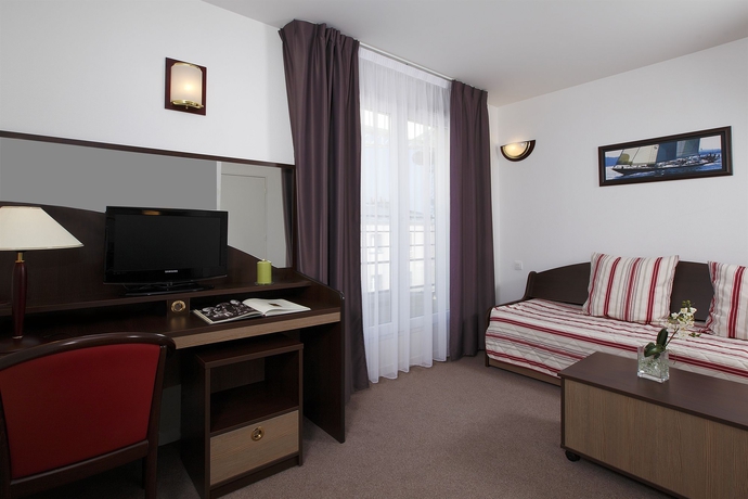 Imagen de los interiores del Hotel Appart'city Confort Brest. Foto 14