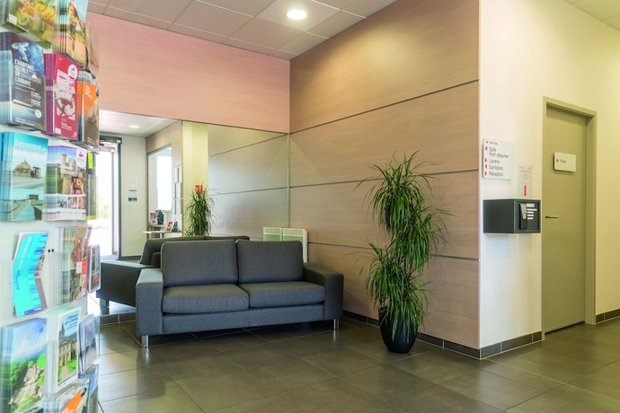 Imagen de los interiores del Hotel Appart'city Confort Cherbourg. Foto 19