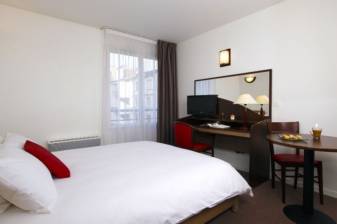 Imagen de la habitación del Hotel Appart'city Confort Paris Clichy Mairie. Foto 7