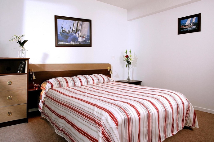 Imagen de la habitación del Hotel Appart'city Confort Pau Centre. Foto 13