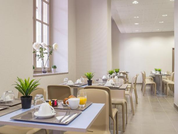 Imagen del bar/restaurante del Hotel Appart'city Confort Reims Centre. Foto 4