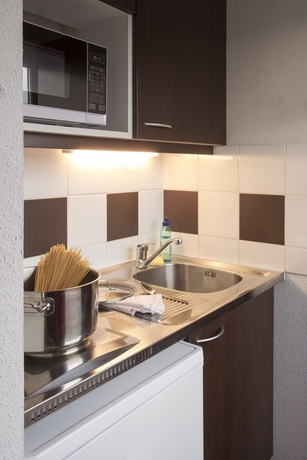 Imagen de la habitación del Hotel Appartéa Grenoble Alpexpo. Foto 9