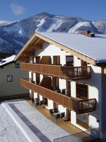 Imagen general del Hotel Appartement Kristall. Foto 8