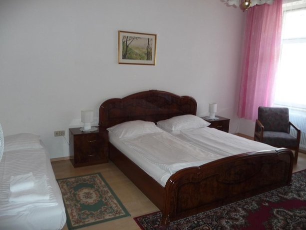 Imagen de la habitación del Hotel Appartementhotel Marien-hof. Foto 13