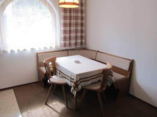 Imagen de la habitación del Hotel Appartements Kroner. Foto 7