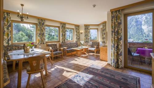 Imagen de la habitación del Hotel Appartements Rofan. Foto 7