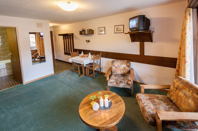 Imagen de la habitación del Hotel Appartements Zermatt Paradies. Foto 17