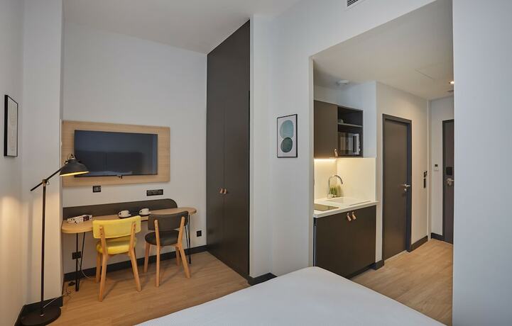 Imagen general del Hotel Appart'hôtel Odalys City Nîmes Arènes. Foto 2