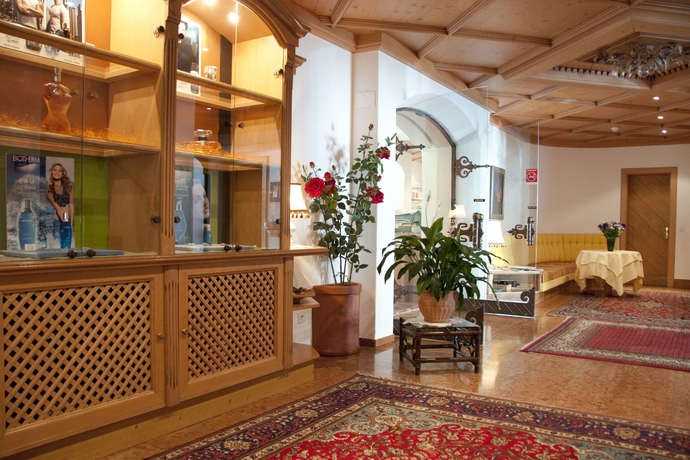 Imagen de los interiores del Hotel Apparthotel Garni Nevada. Foto 16