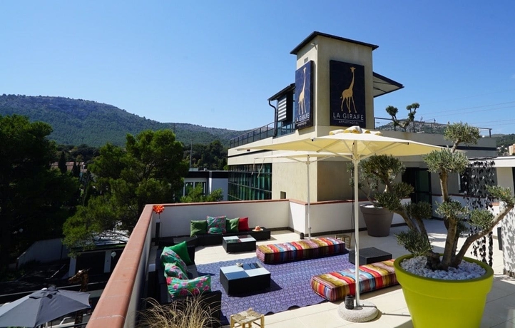 Imagen de los exteriores del Hotel Apparthotel La Girafe. Foto 12