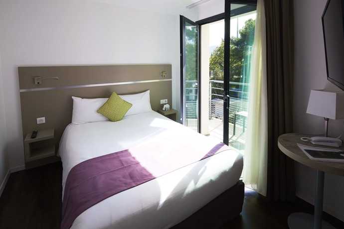 Imagen de la habitación del Hotel Apparthotel La Girafe. Foto 3