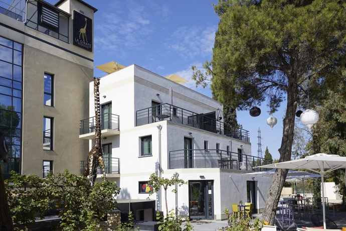 Imagen de los exteriores del Hotel Apparthotel La Girafe. Foto 14