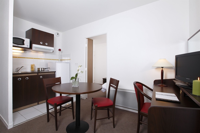 Imagen de los interiores del Hotel Appart’city Confort Brest. Foto 12