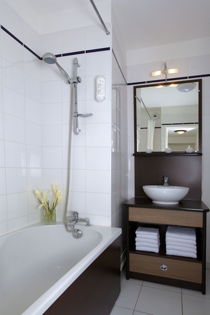 Imagen de la habitación del Hotel Appart’city Confort Brest. Foto 9