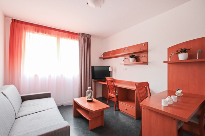 Imagen de la habitación del Hotel Appart’city Confort Lyon Gerland. Foto 15