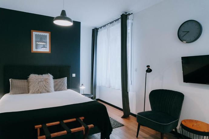 Imagen de la habitación del Hotel Apparts' Rennes BnB Solferino. Foto 5