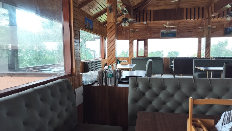 Imagen del bar/restaurante del Hotel Appas. Foto 2