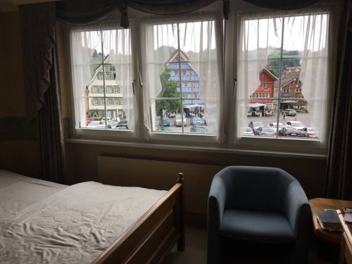Imagen de la habitación del Hotel Appenzell. Foto 6