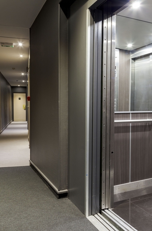 Imagen de los interiores del Hotel Appia La Fayette. Foto 16