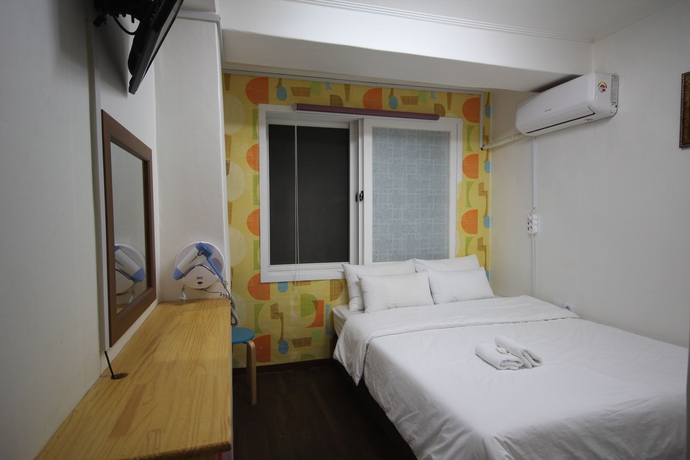 Imagen de la habitación del Hotel Apple Backpackers. Foto 5