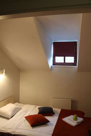 Imagen de la habitación del Hotel Apple Economy. Foto 4