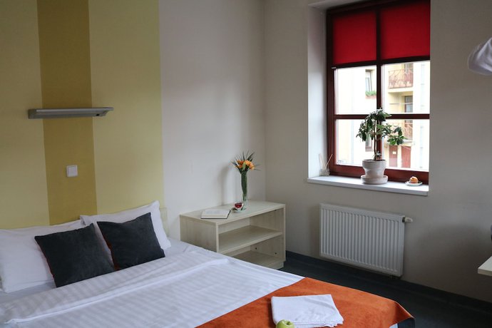 Imagen de la habitación del Hotel Apple Economy. Foto 12