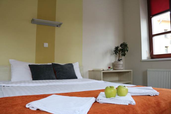 Imagen de la habitación del Hotel Apple Economy. Foto 14