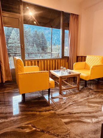 Imagen de los interiores del Hotel Apple Flower. Foto 14