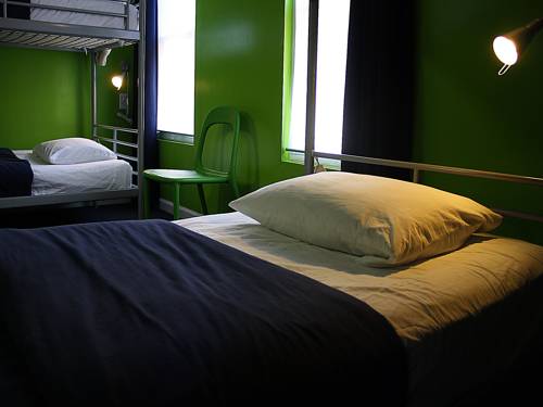 Imagen de la habitación del Hotel Apple Hostels. Foto 11