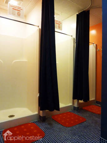 Imagen de la habitación del Hotel Apple Hostels. Foto 13