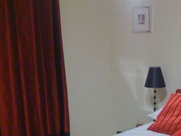 Imagen de la habitación del Hotel Apple House Guesthouse Heathrow Airport. Foto 8