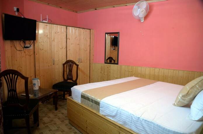 Imagen de la habitación del Hotel Apple House, Shimla. Foto 13