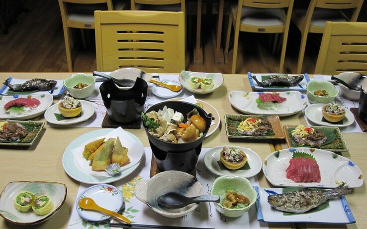 Imagen del bar/restaurante del Hotel Apple Inn Takasaka. Foto 9