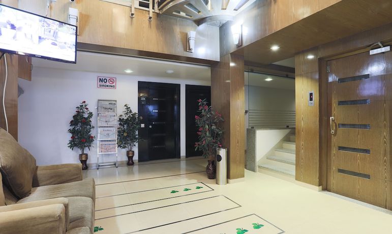 Imagen de los interiores del Hotel Apple Inn, Vapi. Foto 17