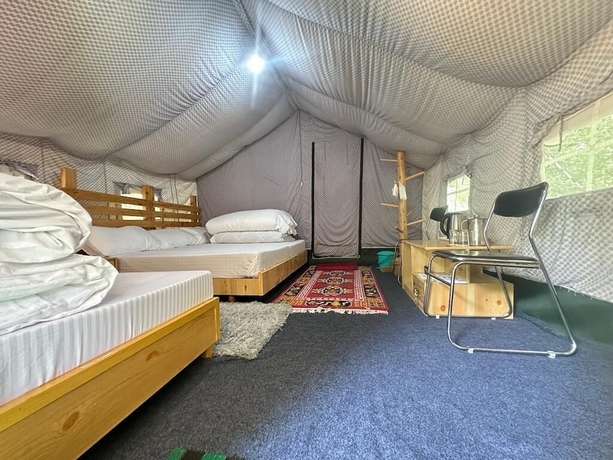 Imagen de la habitación del Hotel Apple Orchard Farm and Camping. Foto 10