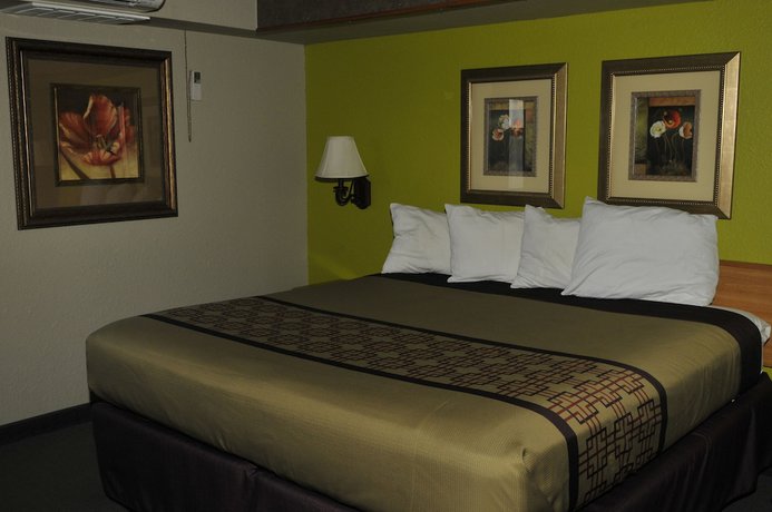 Imagen de la habitación del Hotel Apple Tree Inn And Suites. Foto 4