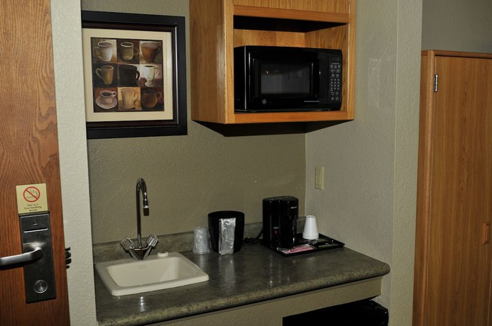 Imagen de la habitación del Hotel Apple Tree Inn And Suites. Foto 15