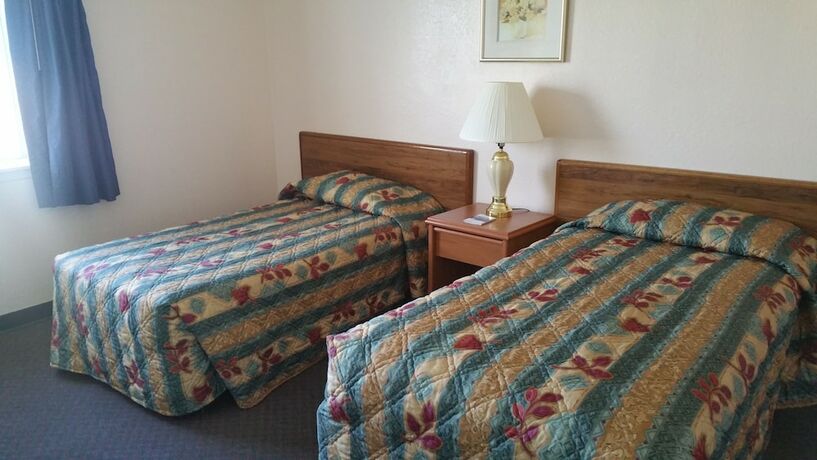 Imagen de la habitación del Hotel Apple Tree Inn. Foto 17