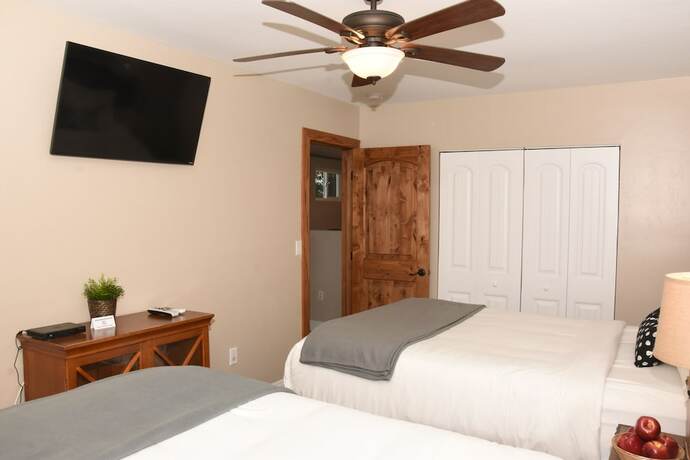 Imagen de la habitación del Hotel Apple Tree Inn, Julian. Foto 13