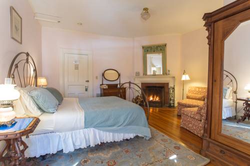 Imagen de la habitación del Hotel Apple Tree Inn, Lenox. Foto 2