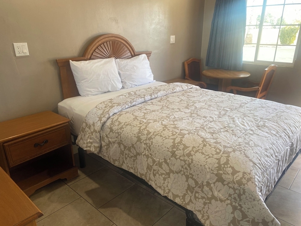 Imagen de la habitación del Hotel Apple Valley Motel. Foto 9