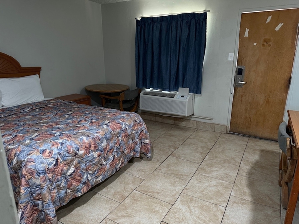 Imagen de la habitación del Hotel Apple Valley Motel. Foto 13