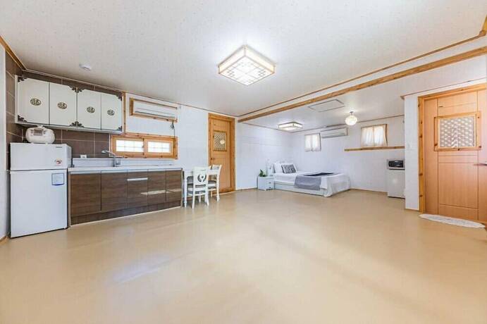 Imagen de la habitación del Hotel Apple farm stay. Foto 13