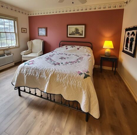 Imagen de la habitación del Hotel Applebutter Inn. Foto 20