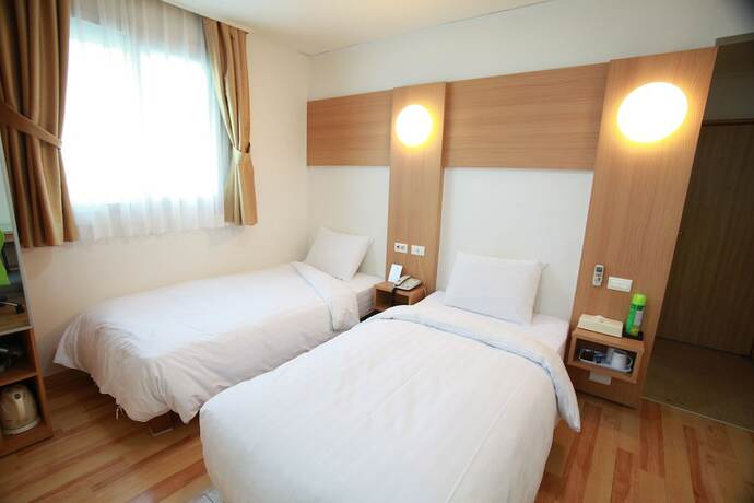 Imagen de la habitación del Hotel Appletree. Foto 20