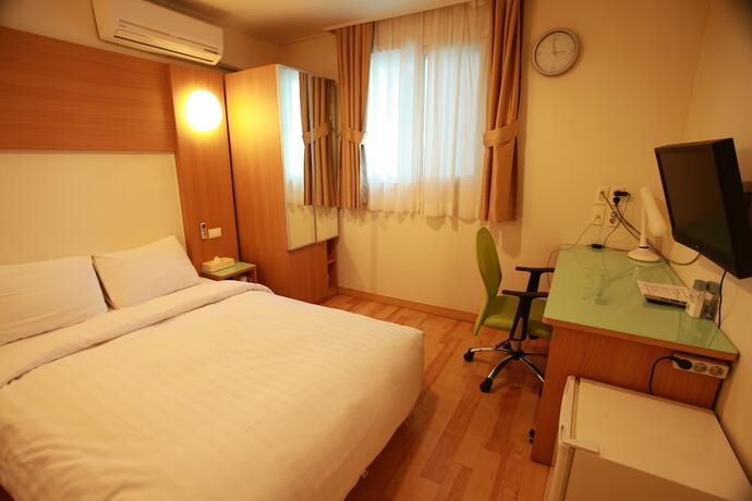 Imagen de la habitación del Hotel Appletree. Foto 21