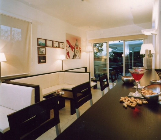 Imagen del bar/restaurante del Hotel Approdo. Foto 7