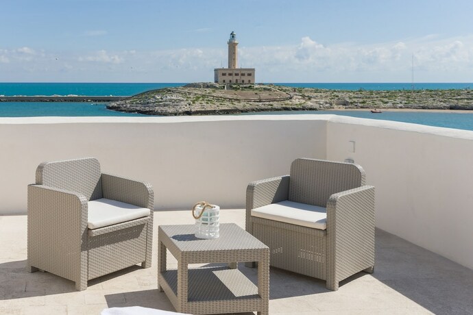 Imagen general del Hotel Approdo di Venere. Foto 7
