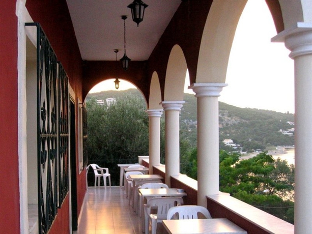 Imagen general del Hotel Apraos Bay. Foto 13